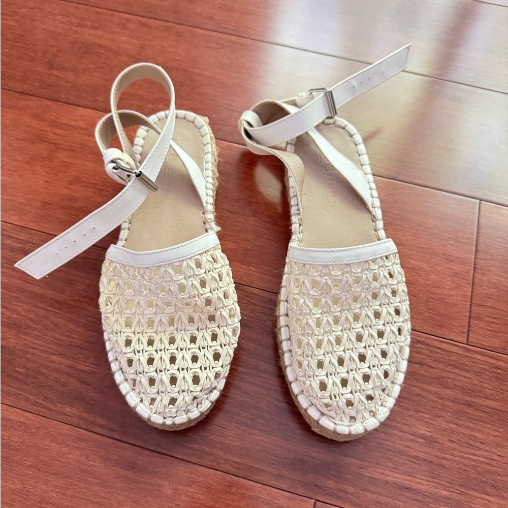 ASOS White Woven Espadrille Sandals with ankle straps white fits best US 7.5